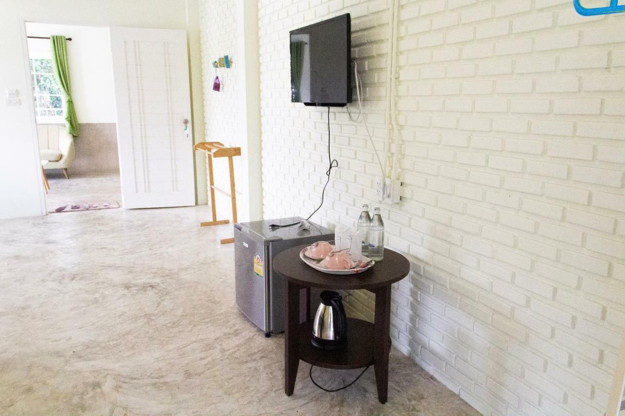 Manyi Boutique House Hotel Csiangmaj Kültér fotó