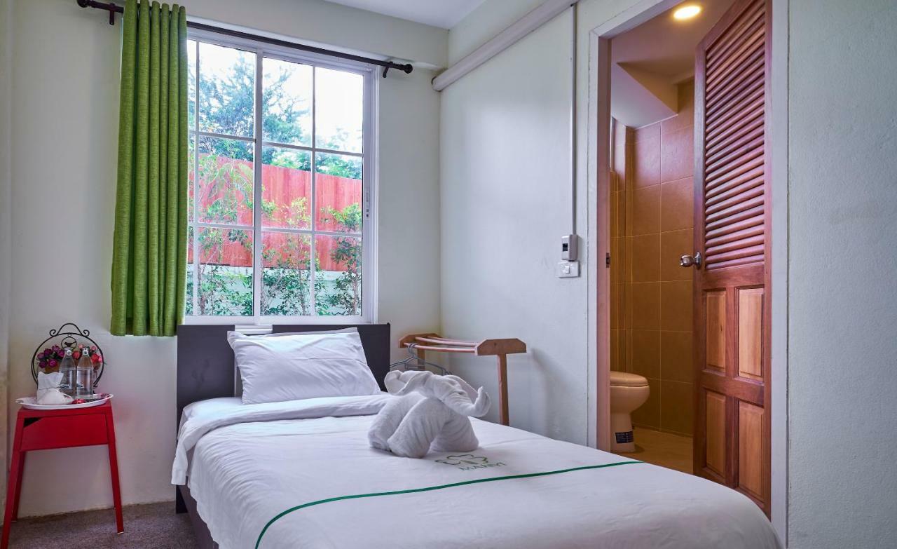 Manyi Boutique House Hotel Csiangmaj Kültér fotó