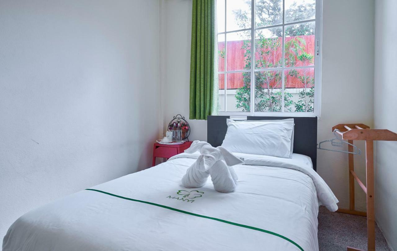 Manyi Boutique House Hotel Csiangmaj Kültér fotó