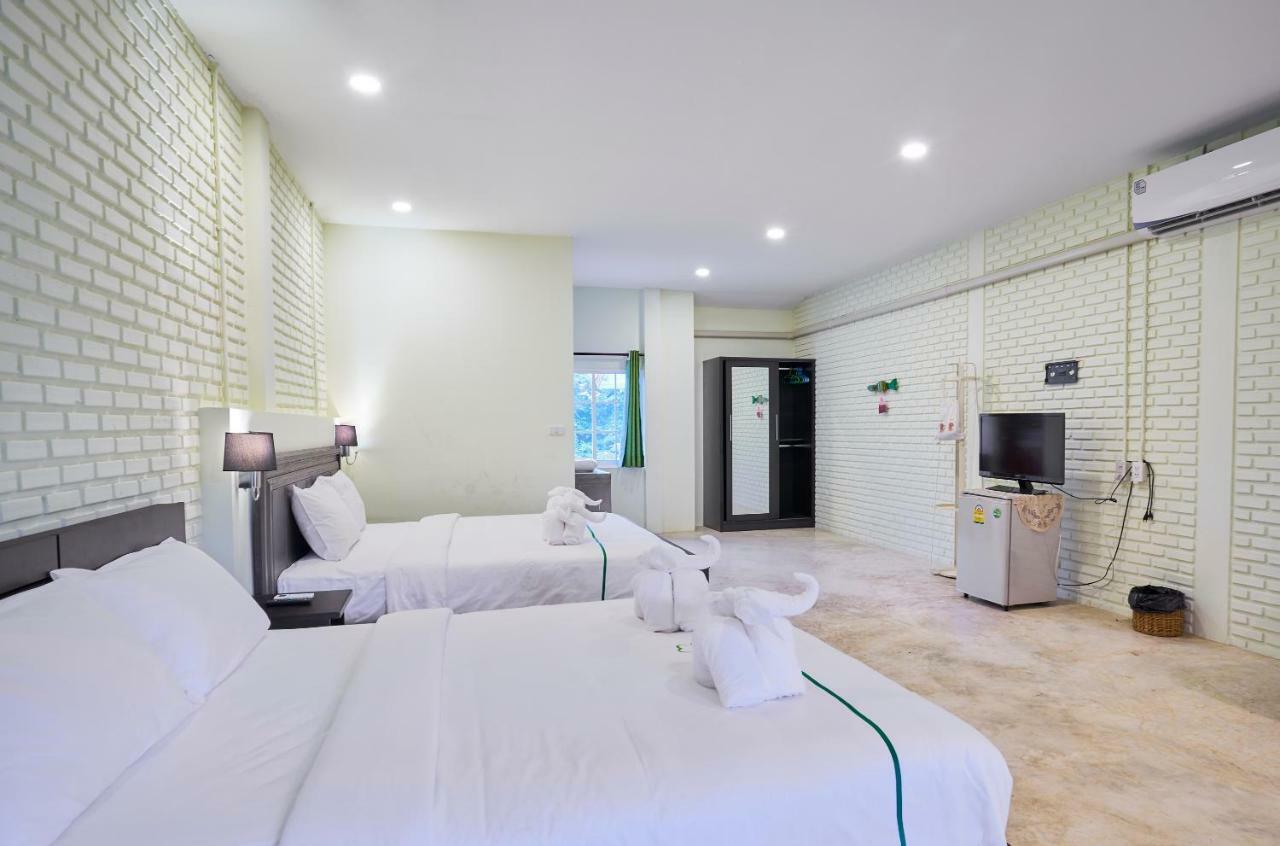 Manyi Boutique House Hotel Csiangmaj Kültér fotó