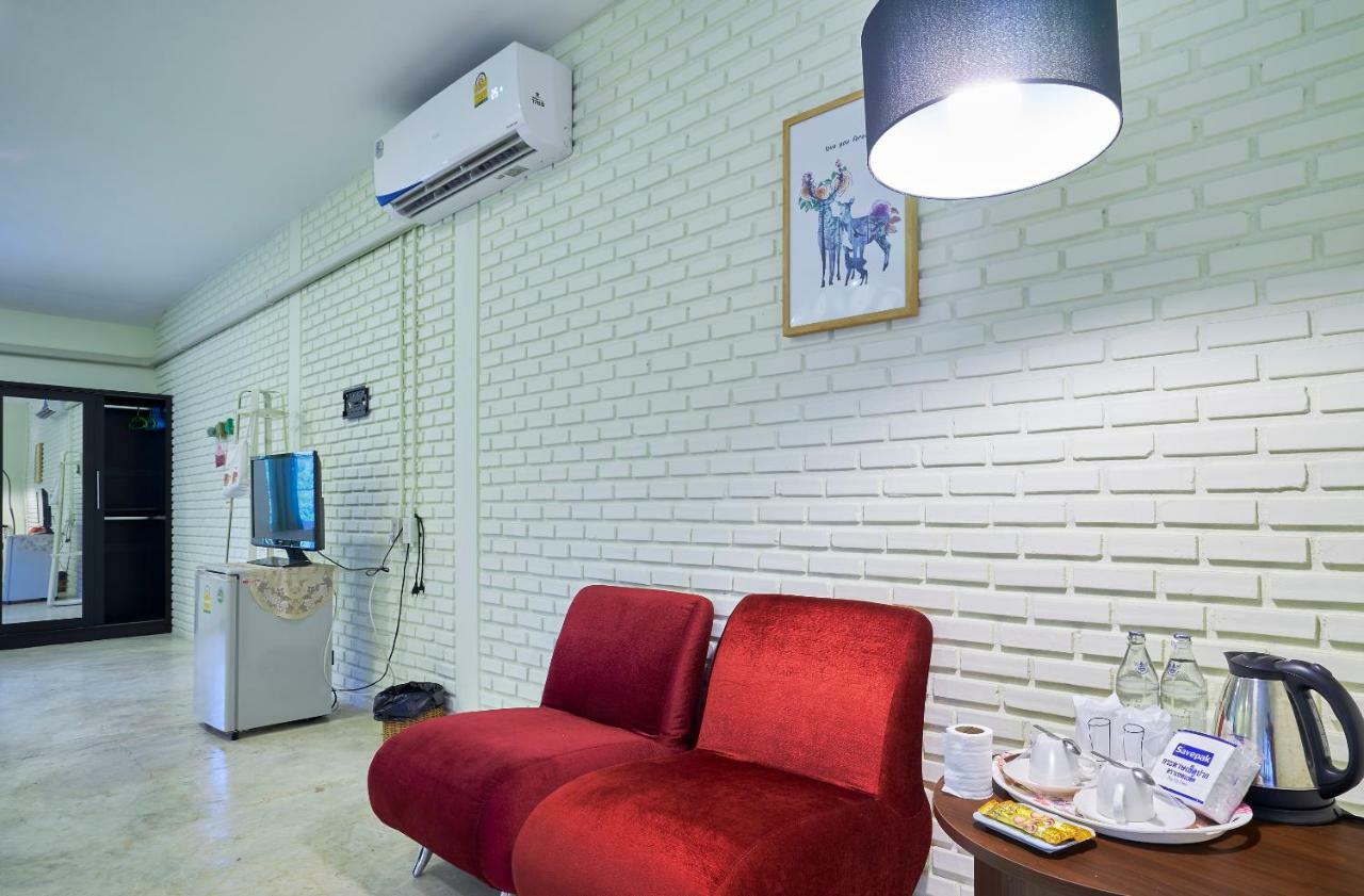 Manyi Boutique House Hotel Csiangmaj Kültér fotó